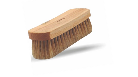 Should I use the same brush for all my different colors of shoes?