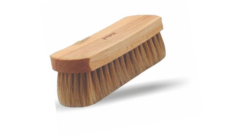 Should I use the same brush for all my different colors of shoes?