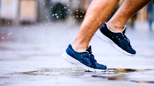How to clean your shoes on rainy days?