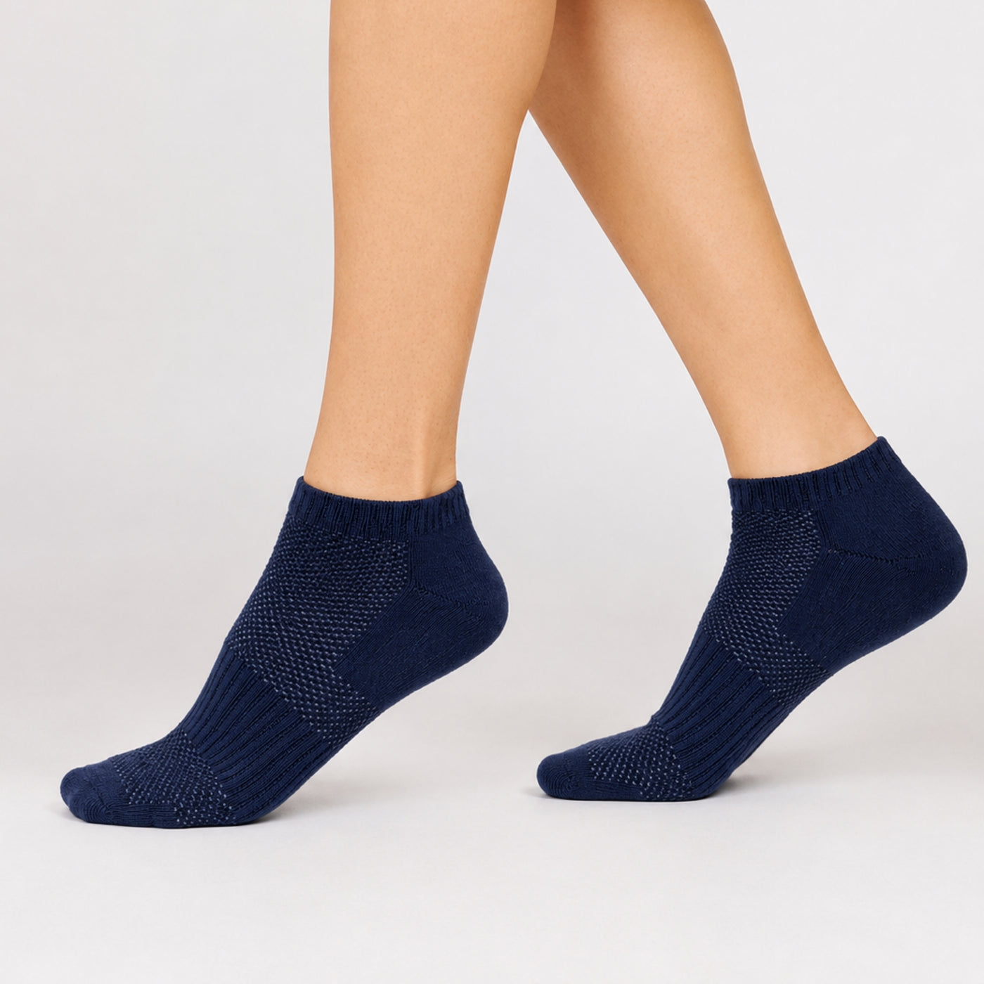 Helios Bamboo Ankle Socks for Men & Women | Breathable Anti-Odour Cushioned Sports Socks | Black, Navy & White