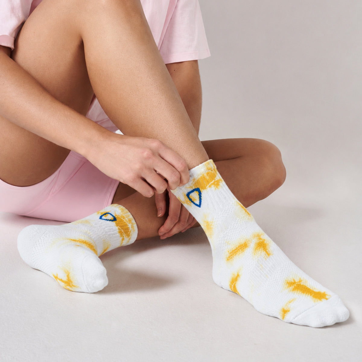 Helios Styocks Tie & Dye Ankle Length Cushion Socks